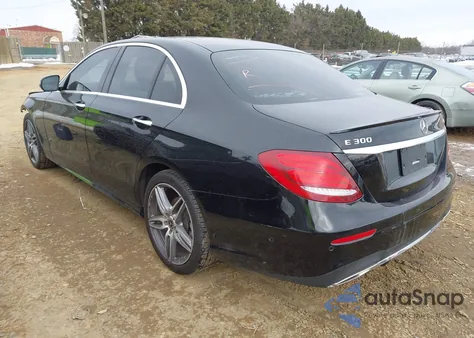 2019 Mercedes-Benz E 300 4Matic from USA, damaged, VIN WDDZF4KB0KA496965